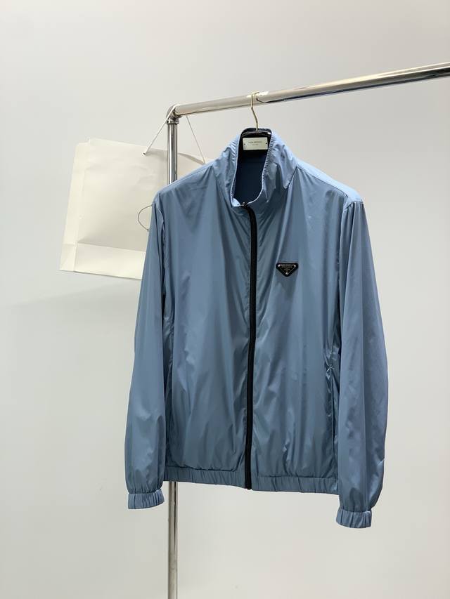 Prada, Spring 2026 New Arrival, Available in Stores Simultaneously, Stylish and