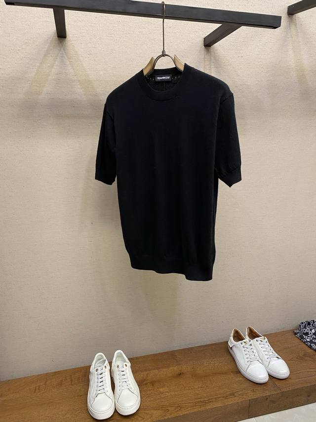 Lemaire，26系列 羊绒针织衫 两色 夏天穿不闷热透气 面料柔软细腻 上身自带松驰感 尺码：S-Xl