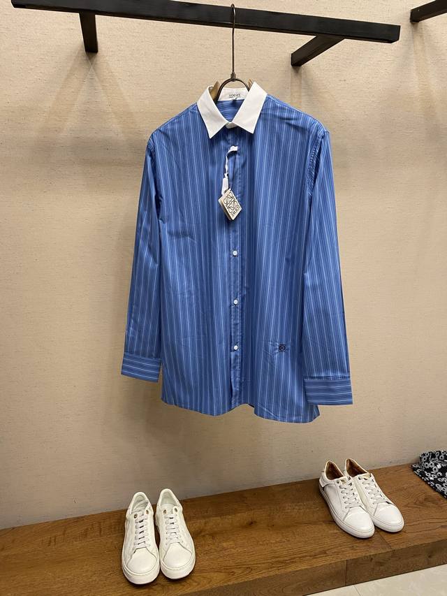 Loewe，条纹拼色条纹单排尖领长袖衬衫正品3999购入，定制100支100%全棉条纹布，定位裁床，进口刺绣，定制1：1贝壳纽扣，定制1：1商标，宽松版型 尺码
