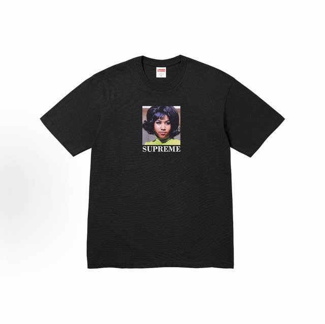 款号M417# Supreme Ss26 Week7 Aretha Tee 春季限定T恤系列 简约百搭人像印花图案舒适圆领短袖T恤 男女同款 宽松版型 采用26