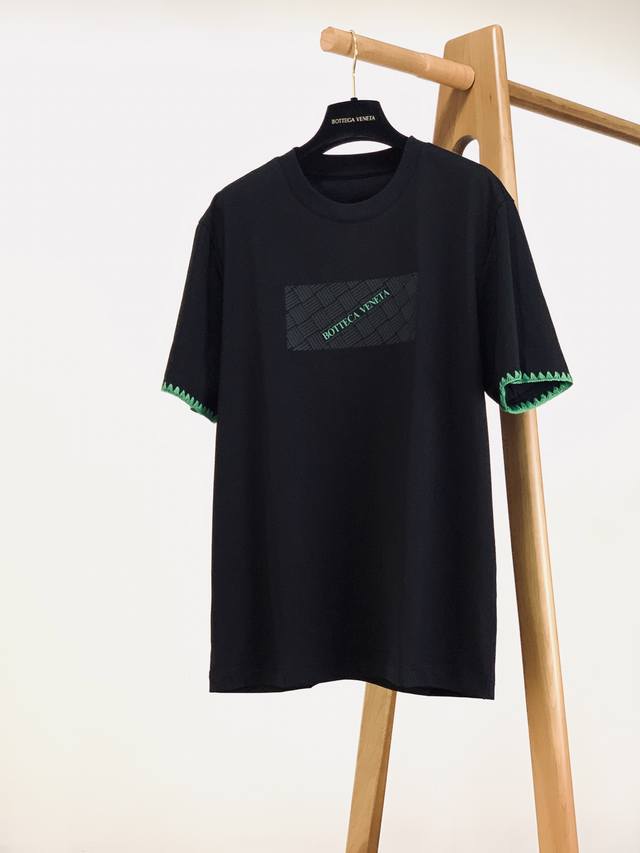 Bottega Veneta 2026 Spring/Summer New Arrival: Classic Woven Logo Short-Sleeve T