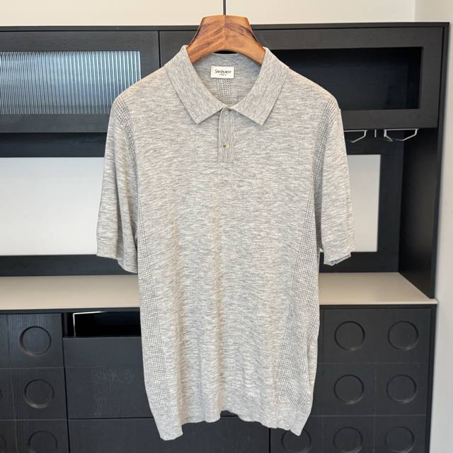 Ysl2026年夏季新款polo短袖，采用优质面料，舒服透气，亲肤舒适！版型完美！百搭款！上身效果潮流时尚活力满满！码数：M-3Xl 高端货品