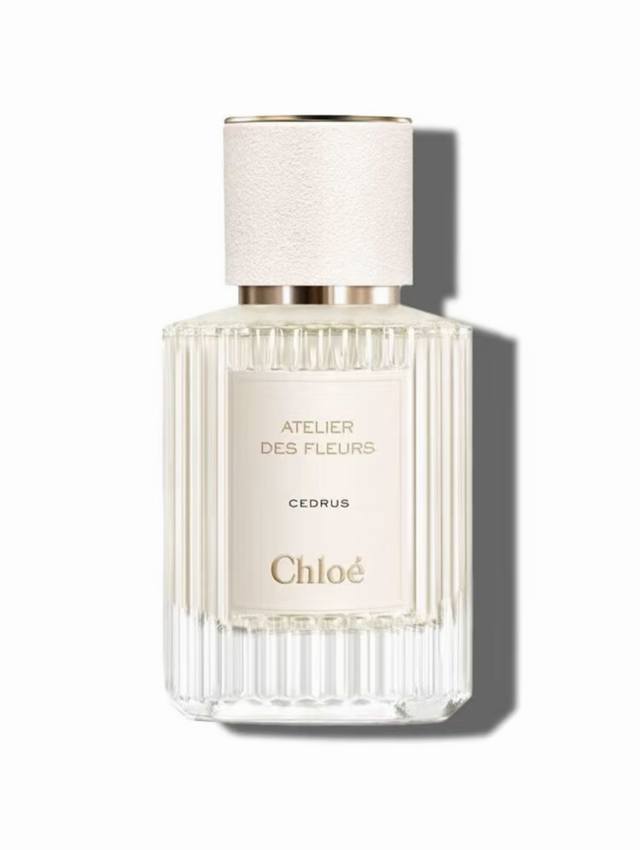 上新70 “冷艳千金香” Chloe克洛伊寇依仙境花园系列北国雪松香水50Ml，冷到骨子里的“高段位斩男香”，每只带有防伪贴，支持扫码。清冷木质调，自带“生人勿