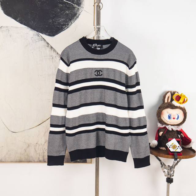 Zp Version [Exclusive Supply] Chanel C Logo Embroidered Striped Knit Pullover Sw