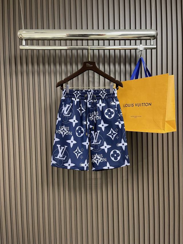 Lv 2025 Summer New Men's Casual Shorts, all tags complete. Made with high-end cu