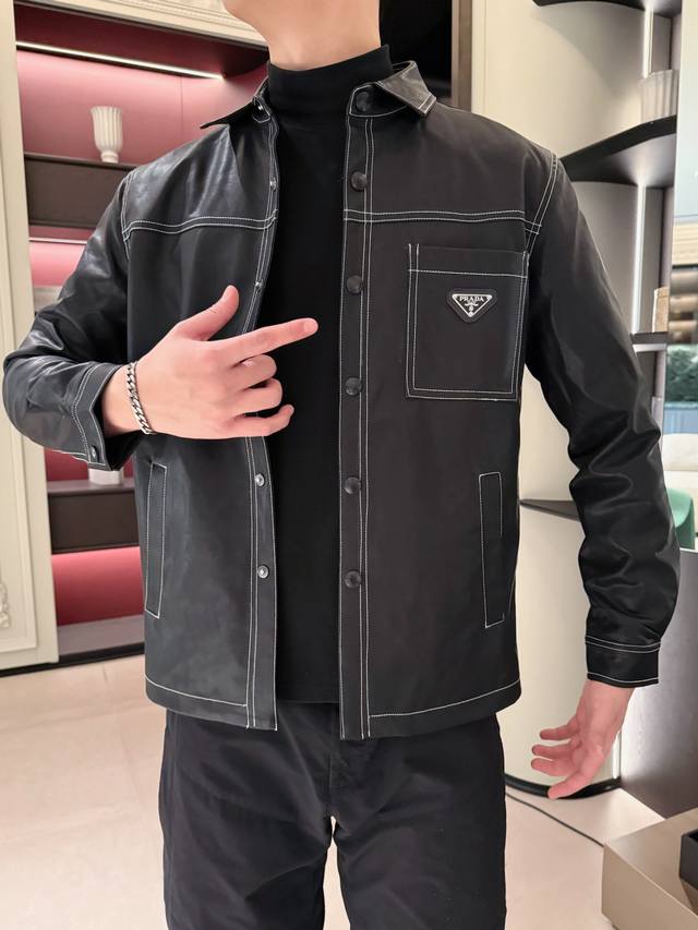 Prada 2026 Spring/Autumn New Men's Leather Jacket, original single-piece with co Prada 2026 Spring/Autumn New Men's Leather Jacket, original single-piece with co