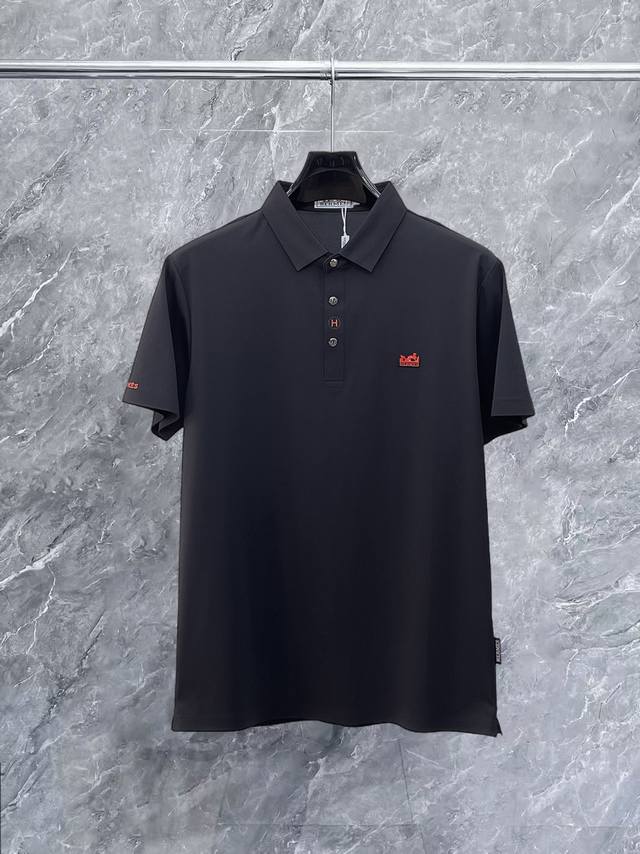 A must-have item for high-end business professionals from Herm A must-have item for high-end business professionals from Herm