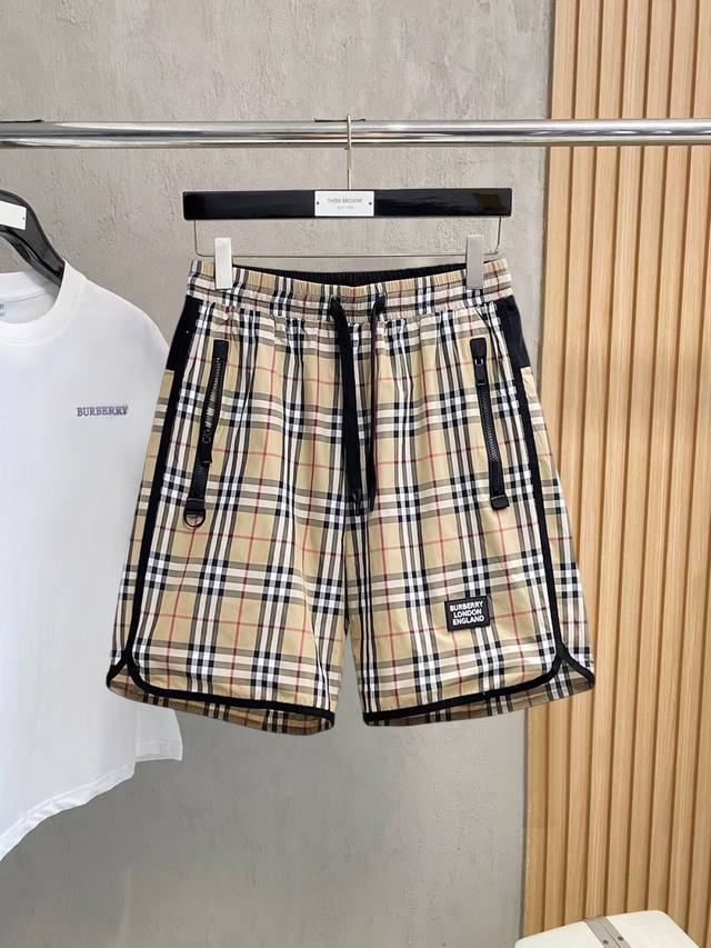Burberry 2026 Summer New Men's Casual Shorts, complete with all three labels. Ma