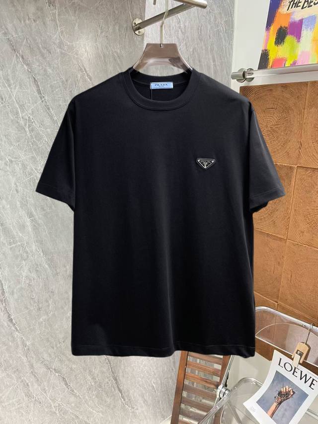 Prada, all three tags intact. Newest 2026 Summer style short-sleeved T-shirt, av