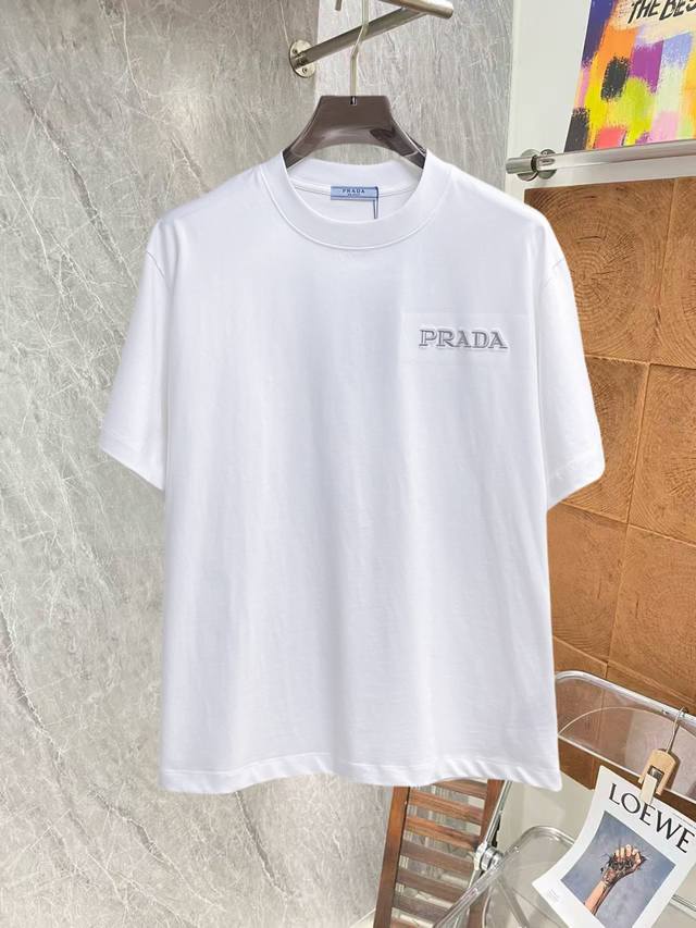 Prada, all three tags intact. Newest 2026 Summer style short-sleeved T-shirt, av