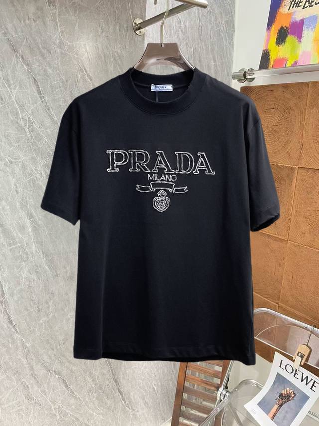 Prada, all three tags intact. Newest 2026 Summer style short-sleeved T-shirt, av