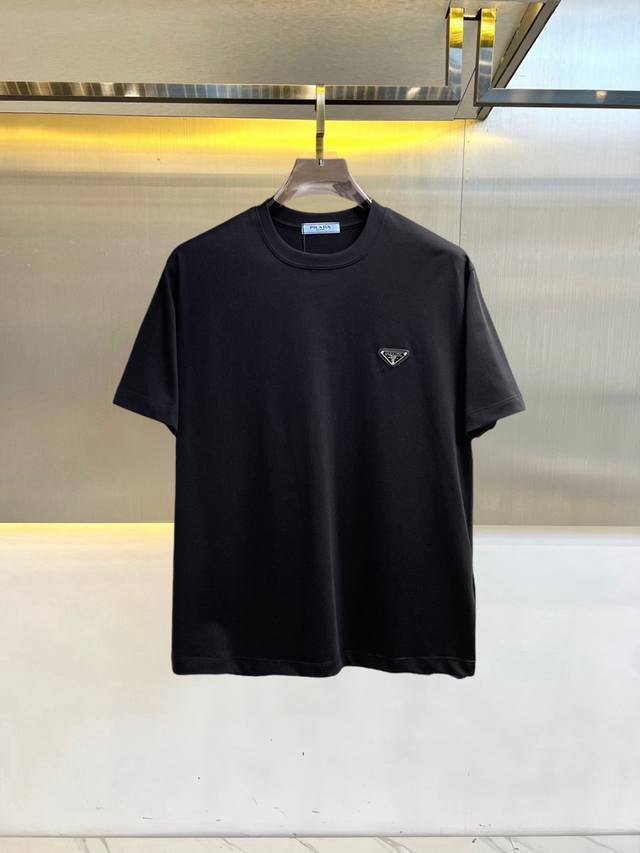 Prada, all three tags intact. Newest 2026 Summer style short-sleeved T-shirt, av
