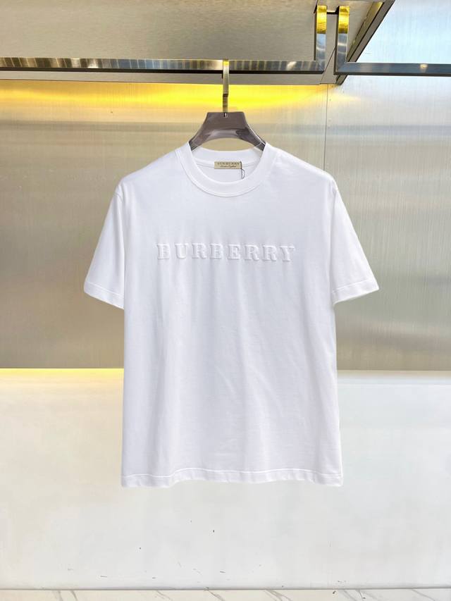 Burberry, all three tags intact. Newest 2026 Summer style short-sleeved T-shirt,
