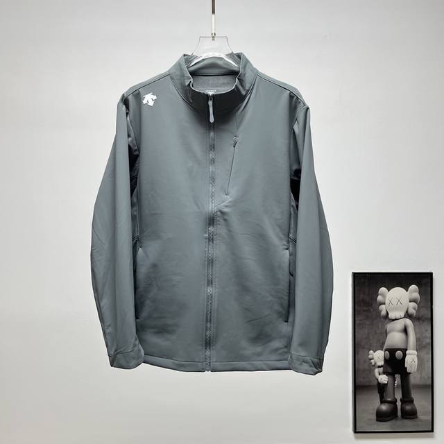 Terminal Supply 230 DescenteحDescente Lapel Stand Collar Softshell Jacket Size: