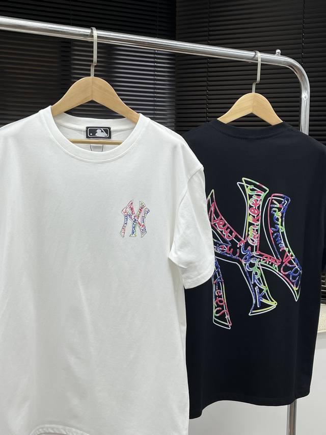 Special Offer: Choose any three heavyweight short-sleeved T-shirts for 180g! 240