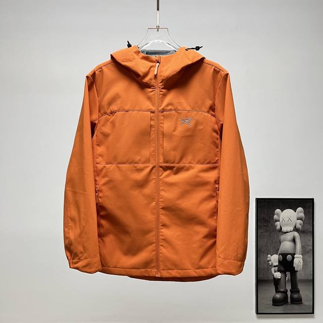 Terminal Supply 230 Arc'teryx | Solid Color Pocket Hooded Windbreaker Size: Xs-3