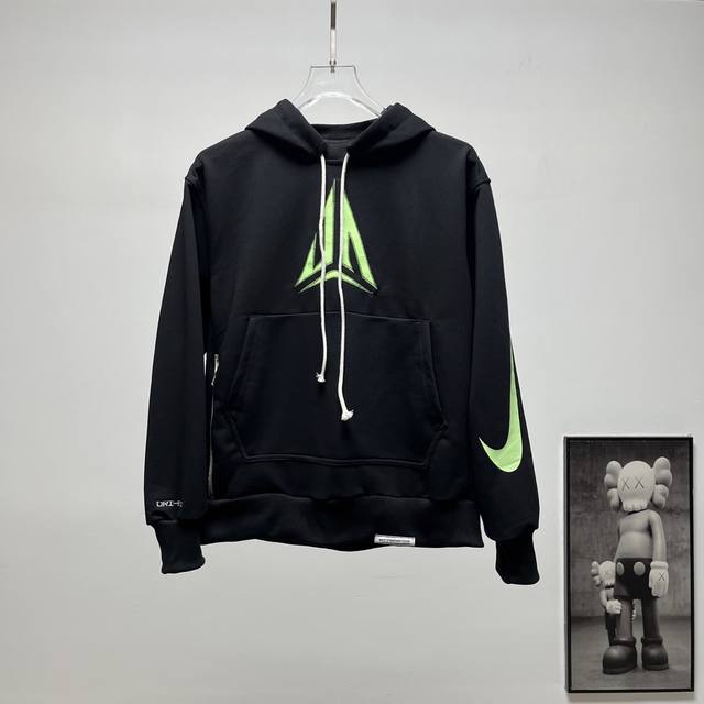 终端供应200 Nike丨耐克口袋拉链刺绣连帽卫衣 Size：M-3Xl