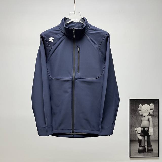 Terminal Supply 260 DescenteحDescente Pocket Zipper Stand Collar Softshell Jacke