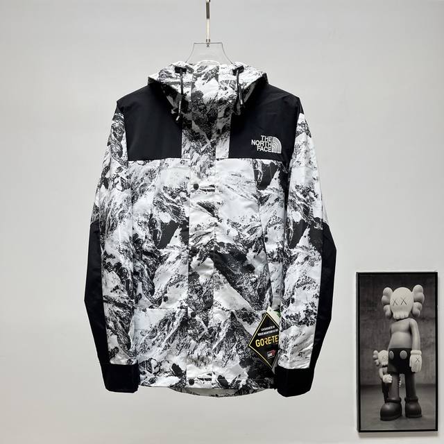 Terminal Supply 260 TnfحThe North Face 1990 Black and White Snow Mountain Rain J