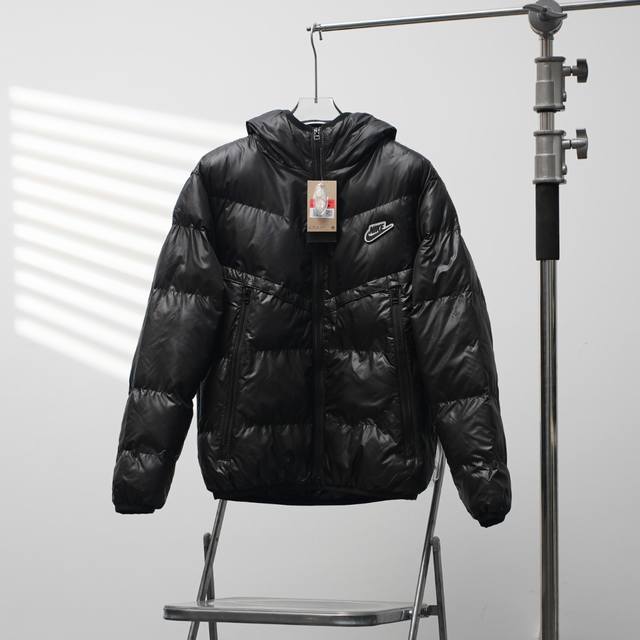 工厂pp直供300 Nike丨耐克硅胶标连帽棉服 尺码：M-4Xl