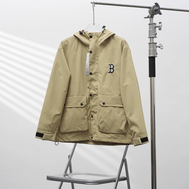 工厂pp直供220 Mlb丨洋基队0134连帽冲锋衣 配色：卡其 尺码：S-Xxl
