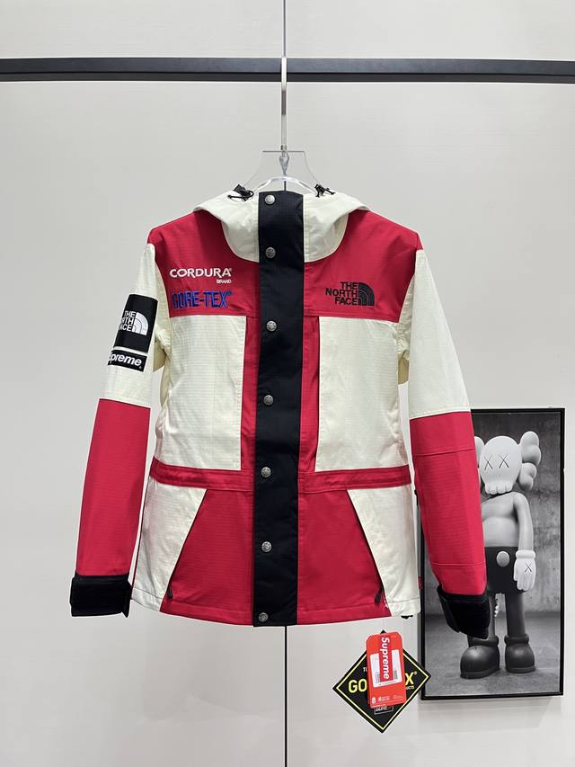 终端供应380 Tnf丨北面Sup联名孙俪同款冲锋衣 Size:Xs-Xxl 终端供应380 Tnf丨北面Sup联名孙俪同款冲锋衣 Size:Xs-Xxl