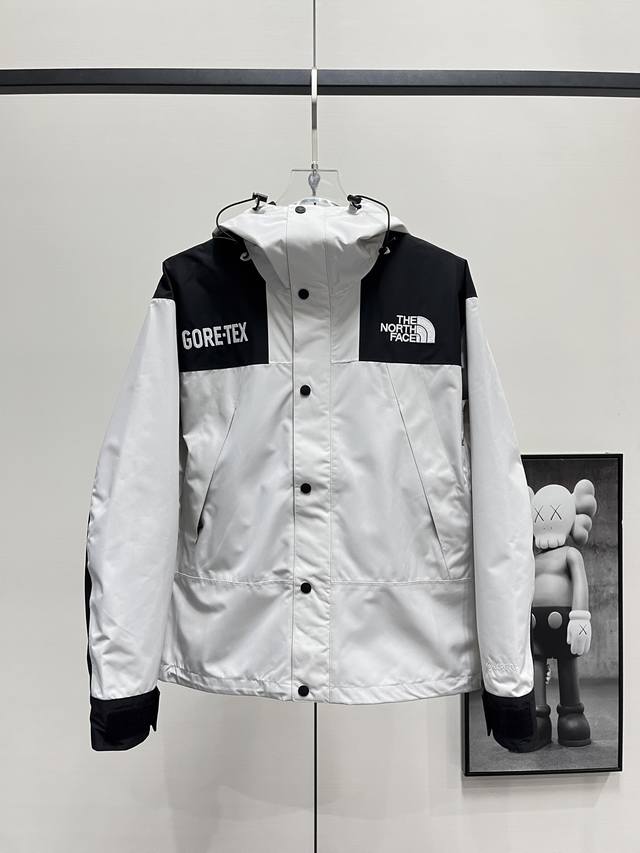 终端供应330 Tnf丨北面Gtx系列硬壳连帽冲锋衣 Size:S-Xxl 终端供应330 Tnf丨北面Gtx系列硬壳连帽冲锋衣 Size:S-Xxl