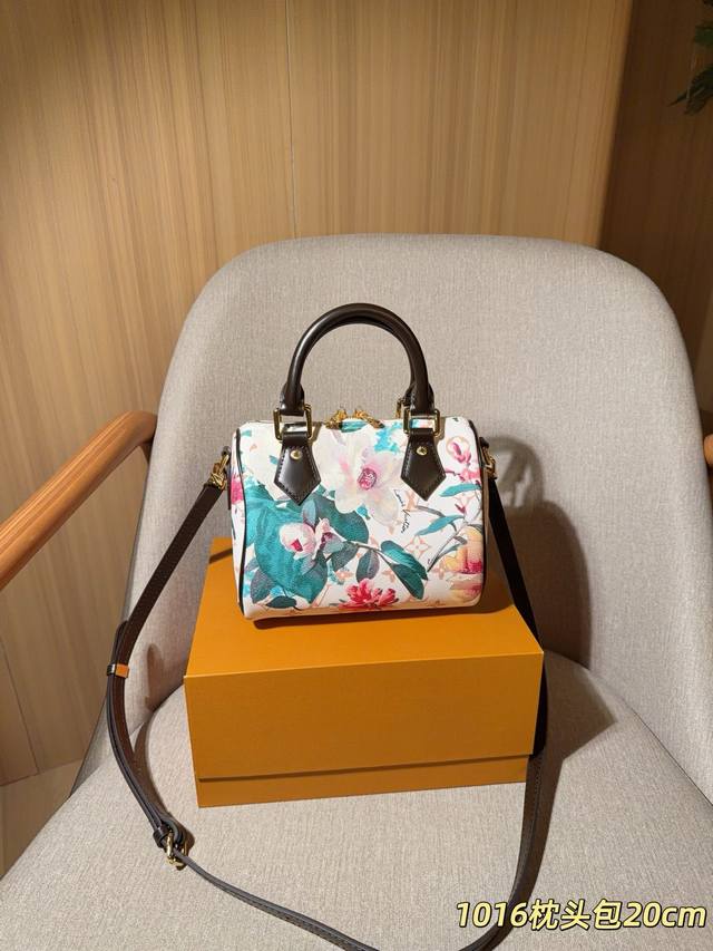 260 Lv 路易威登 经典Ss26花卉系列Speedy20枕头包 尺寸20×15×12 礼盒包装1016