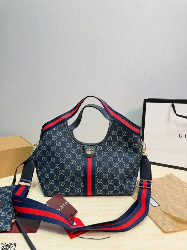 Gucci Giglio tote bag, a new addition to the 2026 Early Spring collection. Made