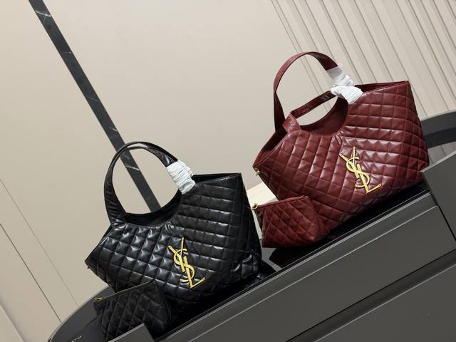 p 折叠盒飞机盒 Size：30*28Cm 圣罗兰新款购物袋太可了吧 Yslgabv绗缝纹路购物袋 大Tote感觉太温柔了吧 原版大标
