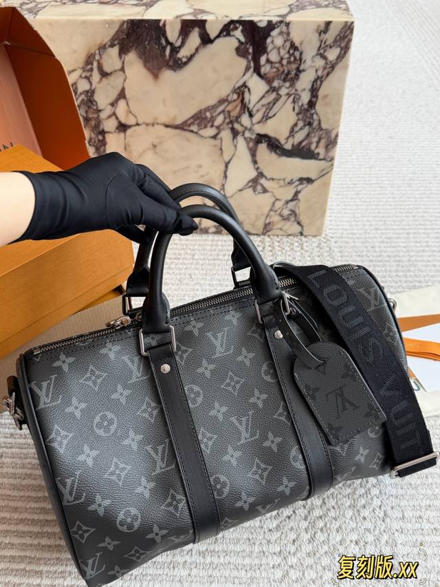 Today's share - a bag that neither men nor women can resist. Keepal, a must-have