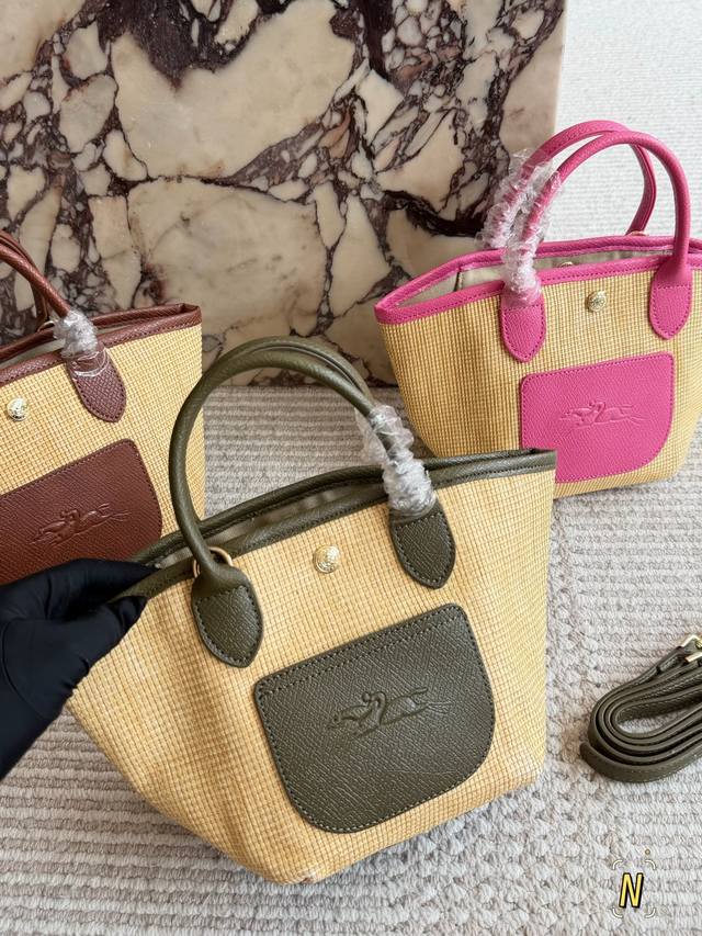 Longchamp handbag, available in multiple colors. Today I absolutely have to shar