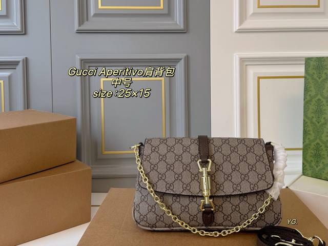 中号 配盒 Size:25×15 Gucci古驰 Aperitivo系列肩背包链条斜挎包 经典老花帆布 耐造又耐看 容量也很能打 手机、口红、粉饼都能轻松装下