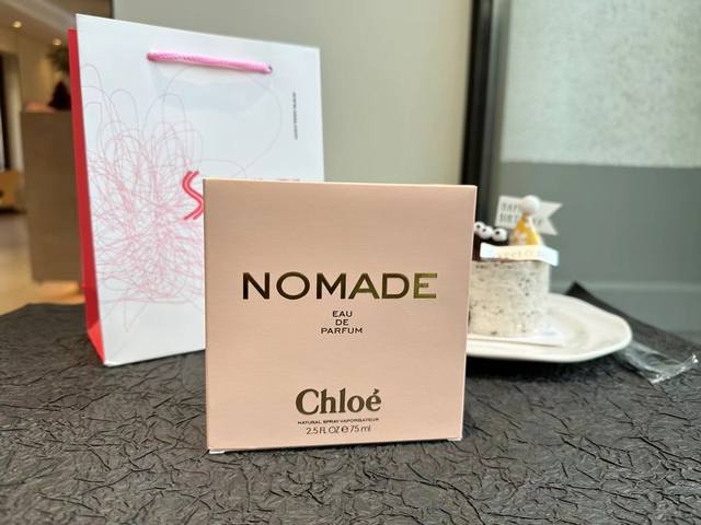 110原单品质 直男斩 Chloe蔻依小猪包75Ml “你身上有她的香水味 一闻就没有我的贵” 这句话刚刚好诠释了这只香水的味道 闻起来就是白富美专属的贵贵的味