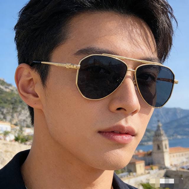 180 Louis Vuitto* Fashionable Korean Style Double Bridge Personalized Versatile