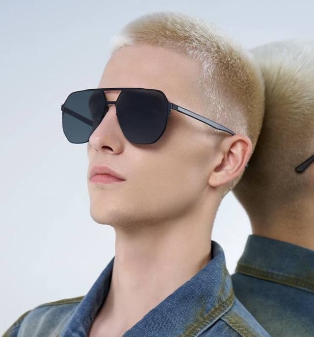 220 Lv Men's Colorful Aviator Polarized Sunglasses Material: High-definition nyl