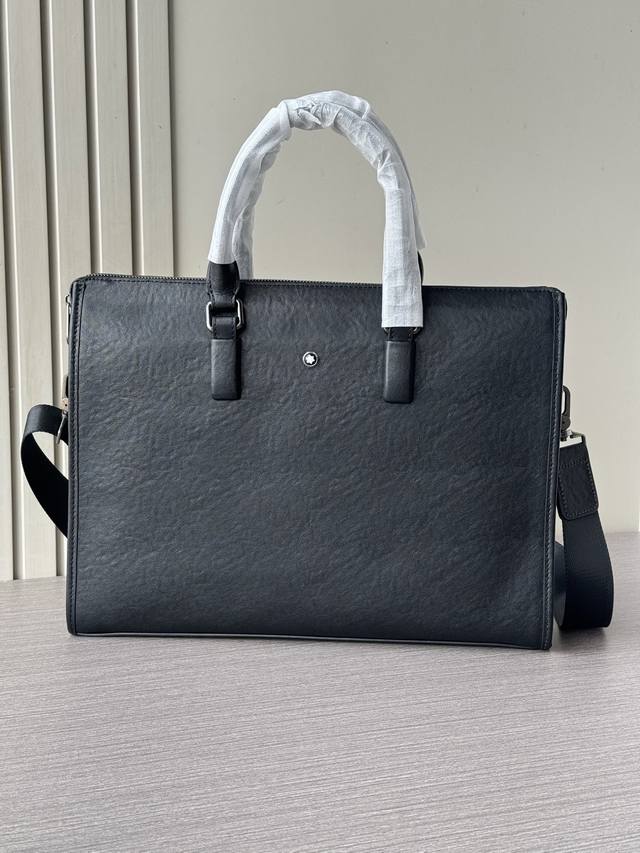 Top-tier boutique quality, the latest hot-selling Montblanc briefcase of 2026, i