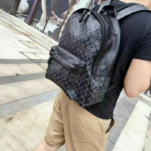 蔻驰Coach55398 男士经典款旅行背包，超大空间双肩包，带电脑隔层书包，尺寸 31*42*14
