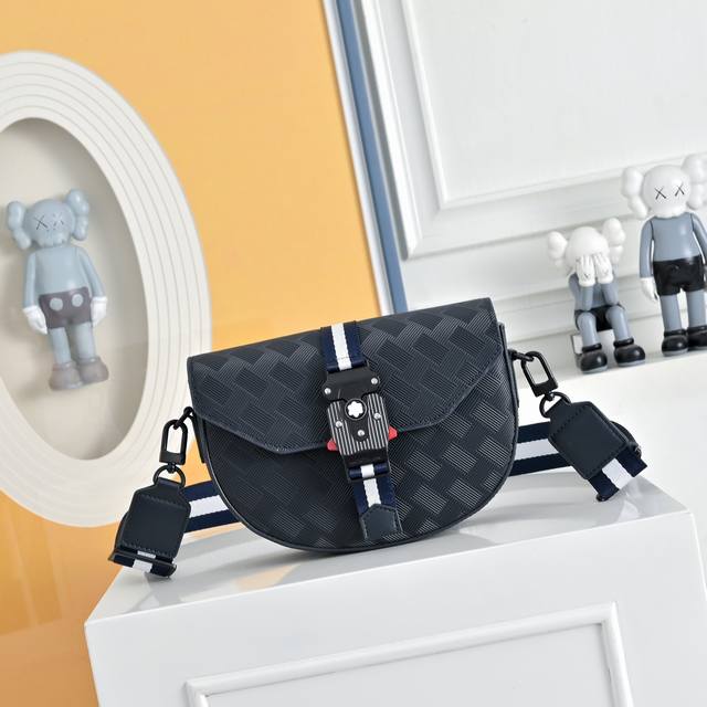 350 Montblanc Style 3.0 Series Detachable Shoulder Strap M Buckle Leather Flap M