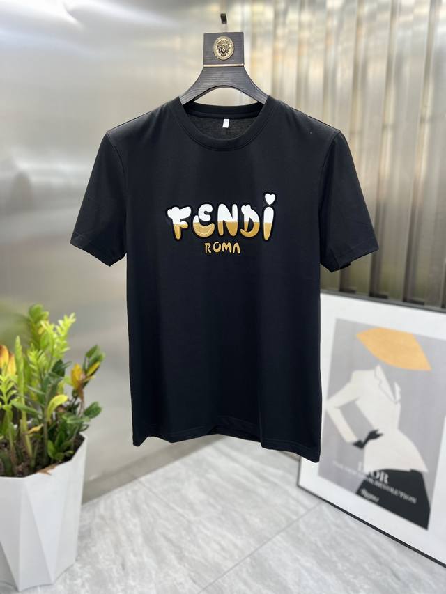 Fendi 芬迪 2026春夏新品 三标齐全 T恤短袖 好货不用过多介绍 看细节 专柜码数:M-6Xl 175 140建议Xl 最大穿230 Fendi 芬迪 2026春夏新品 三标齐全 T恤短袖 好货不用过多介绍 看细节 专柜码数:M-6Xl 175 140建议Xl 最大穿230