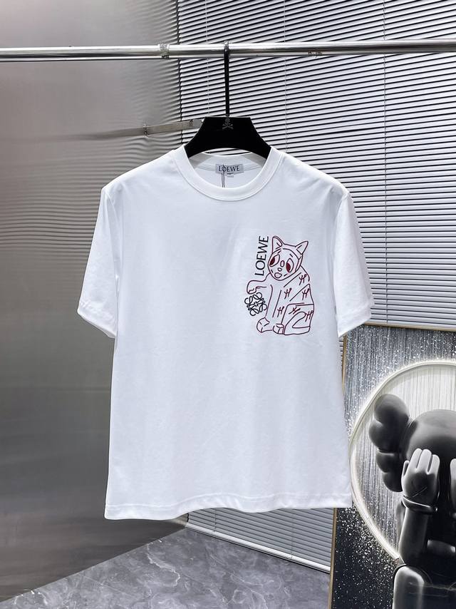 罗意威 Loewe 2026Ss新款 半袖 体恤 短袖 圆领T恤，高端版本！专柜定制面料 透气舒适度高，细节无可挑剔，品牌元素设计理念，体现高品质。手感细腻柔软