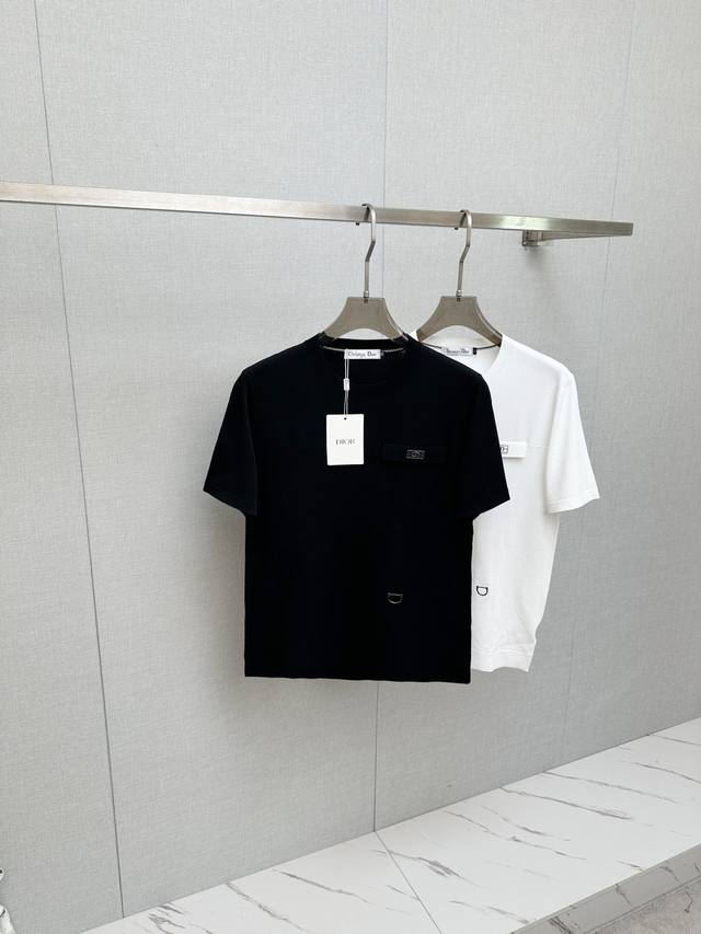 H家 顶级品质 2026新品polo短袖！原版定制面料，手感柔软。顶级进口私货，时尚设计潮流短袖，不失奢华 品质毋庸置疑 上身效果超赞，奢华官网同款！尺码：M