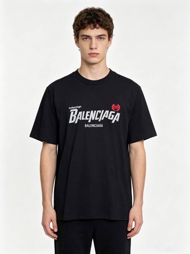 Balenciaga巴黎世家独家专供新款原单男士休闲短袖 高端定制 高端版本 时尚百搭爆款进口面料 手感超柔软细腻 穿着亲肤舒适 高端精品 代工厂pp精细做工
