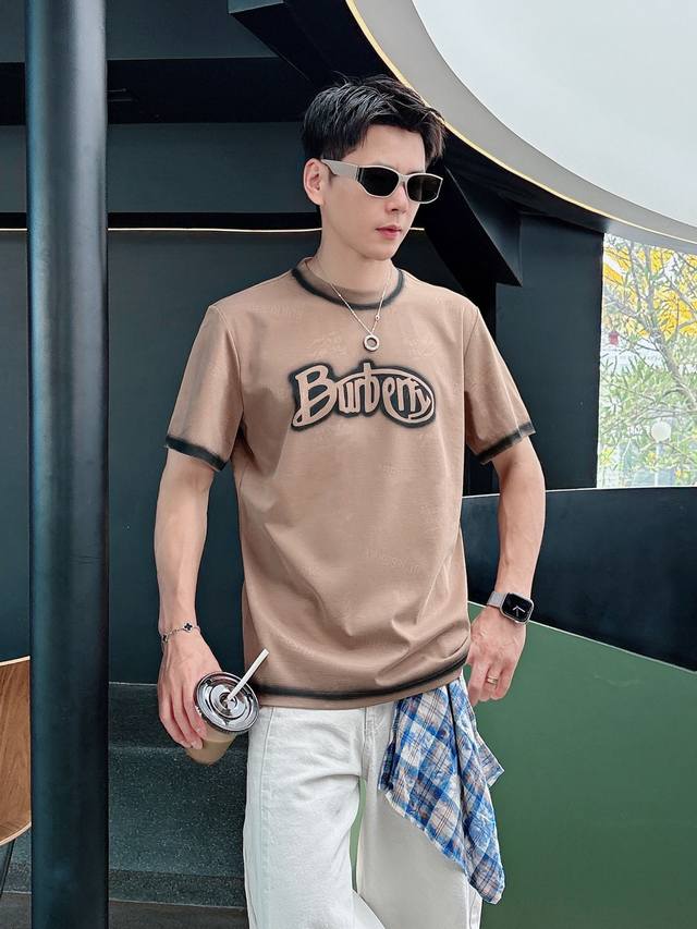Burberry巴宝莉独家专供新款原单男士休闲短袖 高端定制 高版本 时尚百搭爆款进口面料 手感超柔软细腻 穿着亲肤舒适 高端精品 代工厂pp精细做工 上身非常