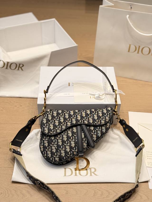 Top-quality original single-piece fabric Roman strap Dior Saddle Baby original j