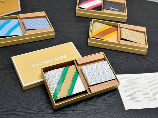 Gift Box Packaging MK New Men's Wallet Set - Wallet, Card Holder, Keychain Men's Gift Box Packaging MK New Men's Wallet Set - Wallet, Card Holder, Keychain Men's