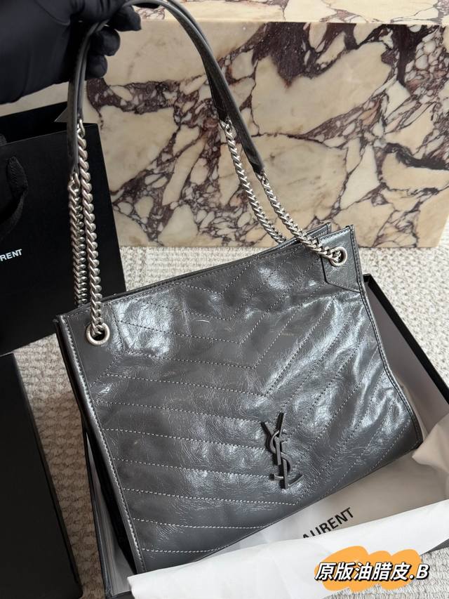 310 Comes with box Size: 32*27Cm YSL tote bag, crackled waxed cowhide Niki Shopp 310 Comes with box Size: 32*27Cm YSL tote bag, crackled waxed cowhide Niki Shopp
