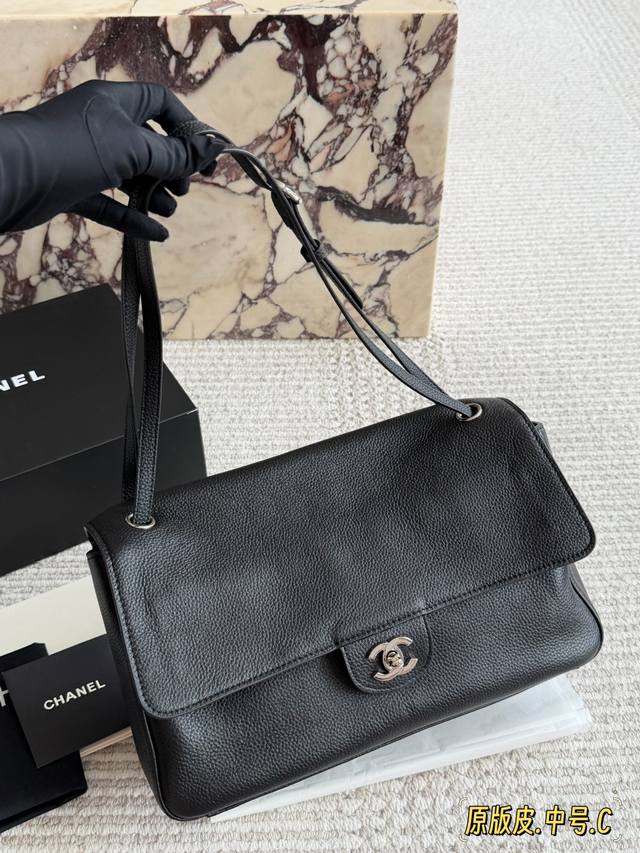 Medium Chanel 26Scf Flap Shoulder Bag Airport Bag Shoulder Bag 66 Commuter Bag T