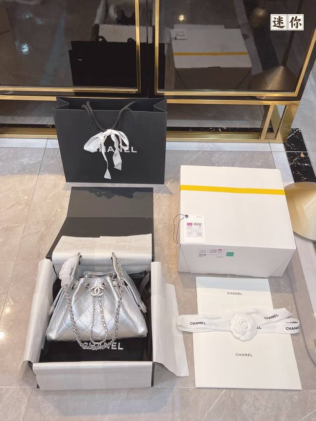 Mini Caviar Leather Bag Official Website Double Box Packaging Chanel Hippie Shou