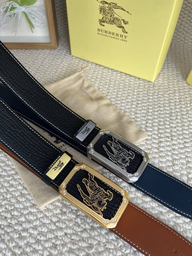 品名：巴宝莉 原单 材质：原单牛皮腰带 百分百头层牛皮腰带保证真皮，24K纯钢扣，专柜原单品质、做工精细，时尚大牌，送人自用首选 包装： 请认准如图专柜包装赠送